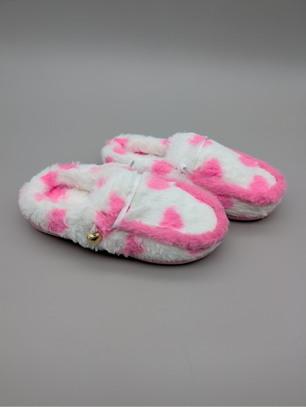 Pink and White Faux Fur Cozy Slippers with Heart Charm Size 8